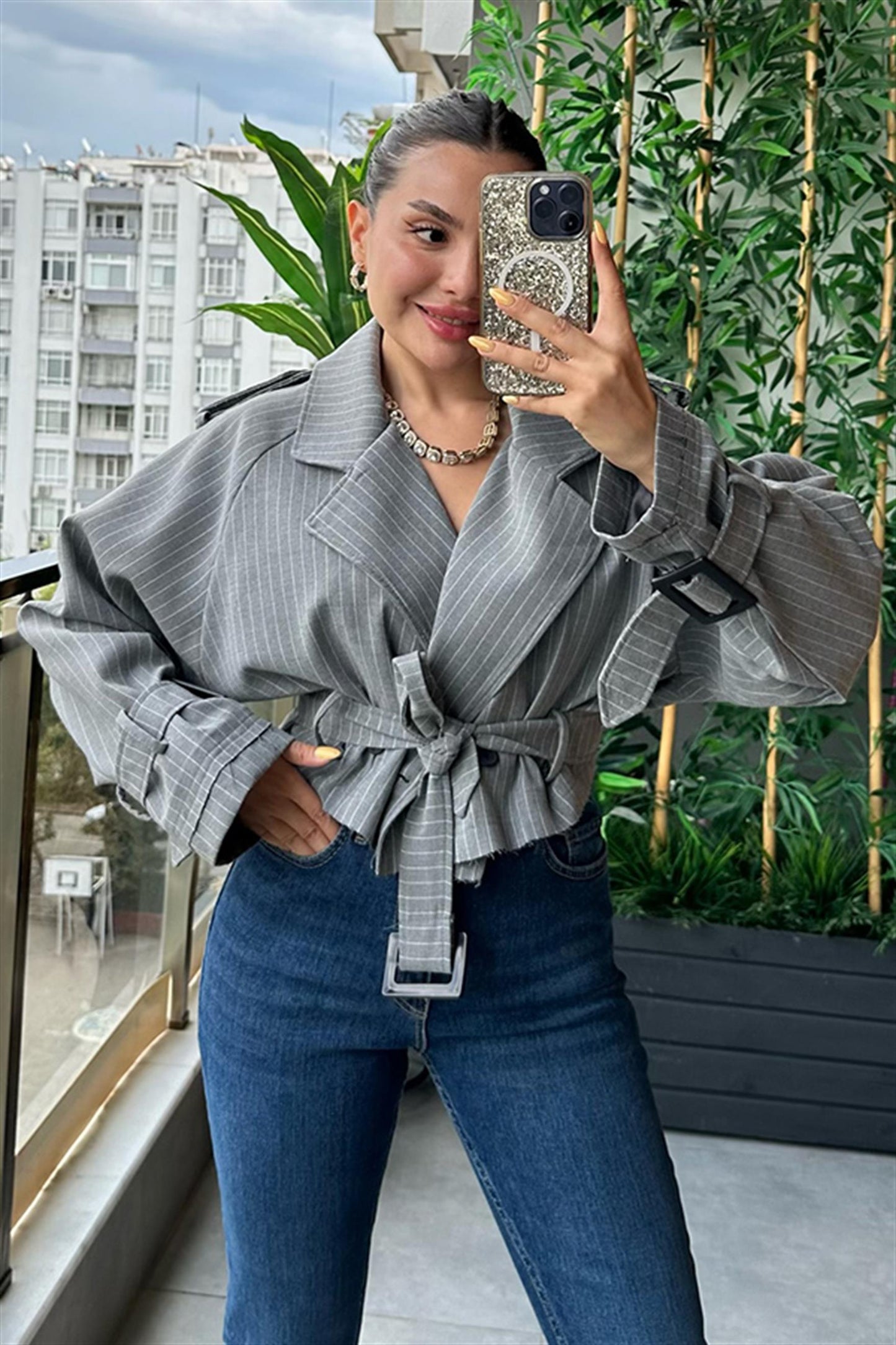 Loose mini gri çizgili trençkot