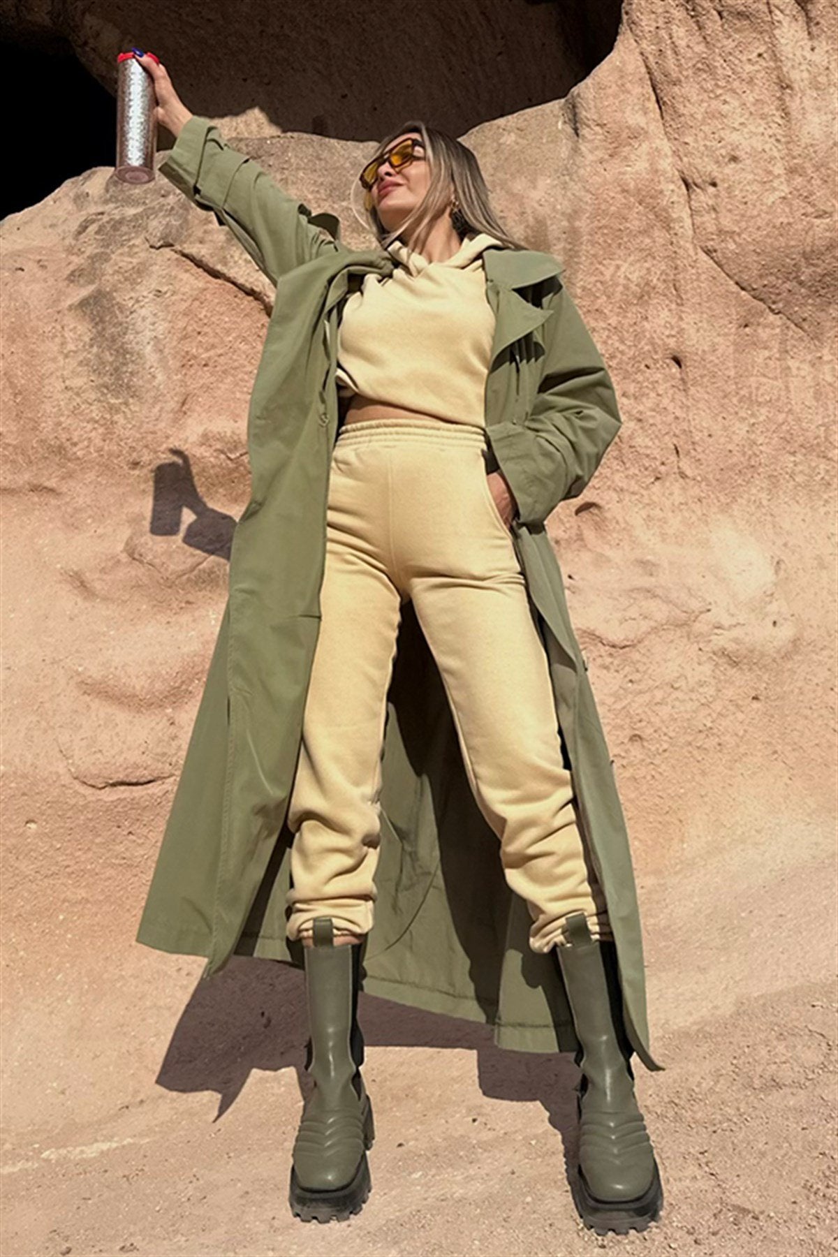 Loswerden haki yeşil trençkot