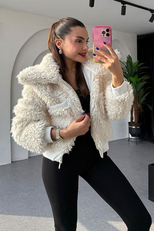 Archives Yakalı Pofuduk Krem Kürk