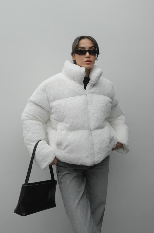 EKRU DIK YAKA KÜRKLÜ MONT