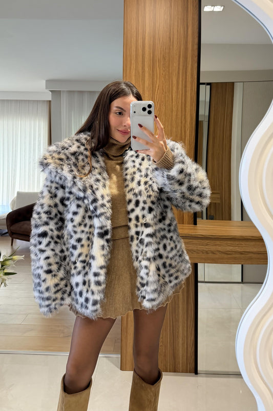 Florence Leopar Yakalı Kürk