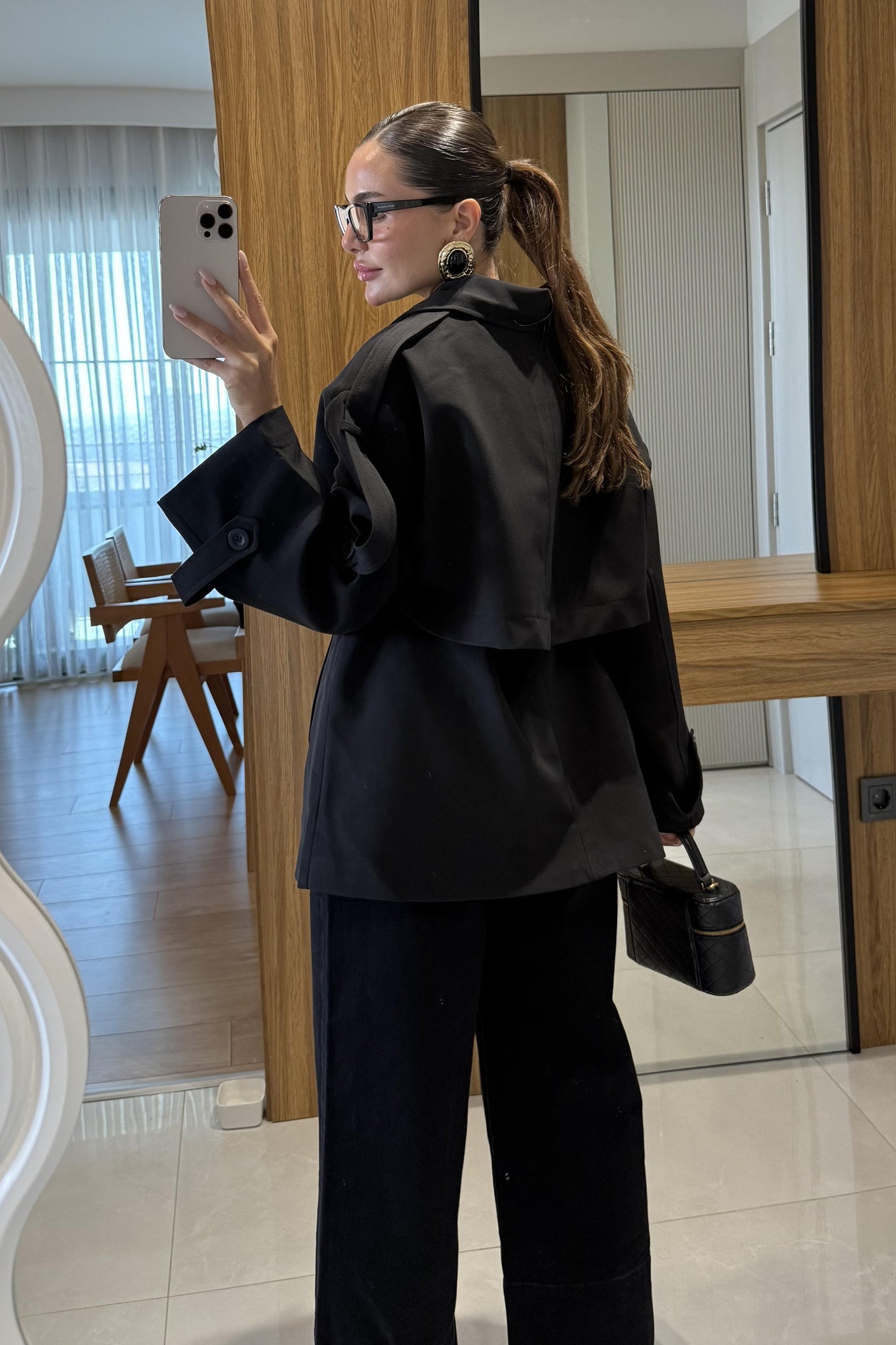 Glasy Siyah Kemerli Oversize Trenç