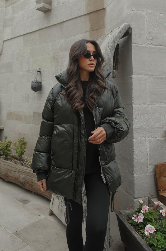 HAKI ÖNÜ FERMUARLI VE ÇITÇITLI ŞIŞME MONT