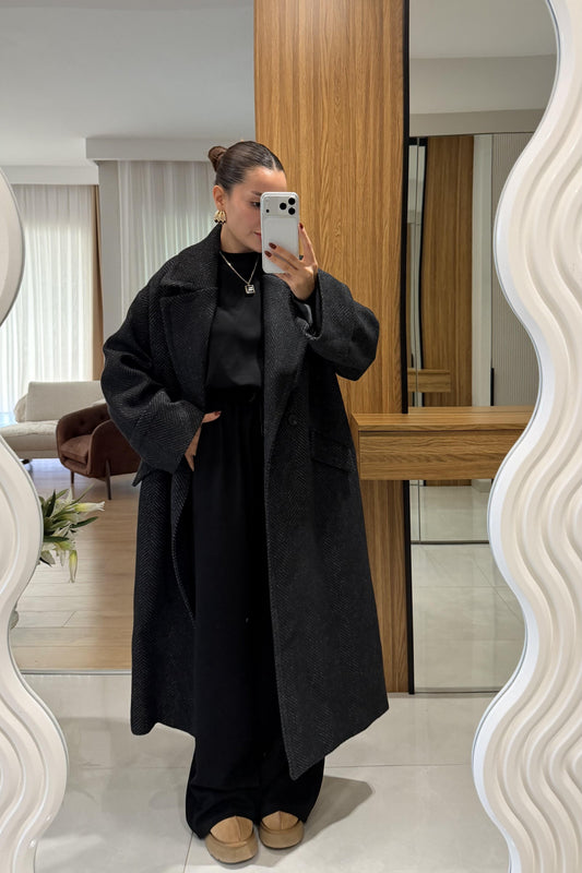 Julietta Siyah Balıksırtı Premium Kaban