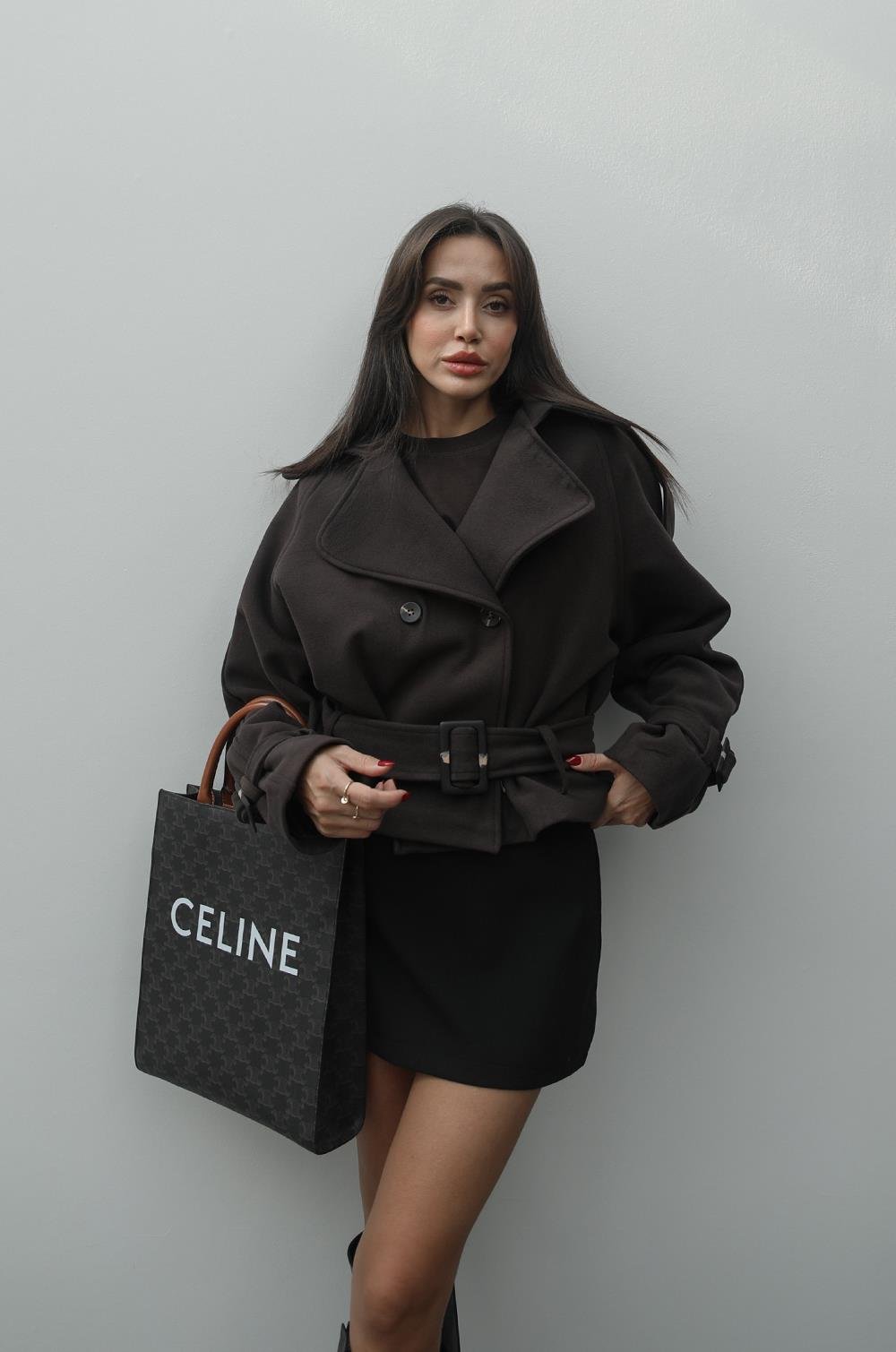 KAHVERENGI ALTI KEMERLI KISA KAŞE KABAN