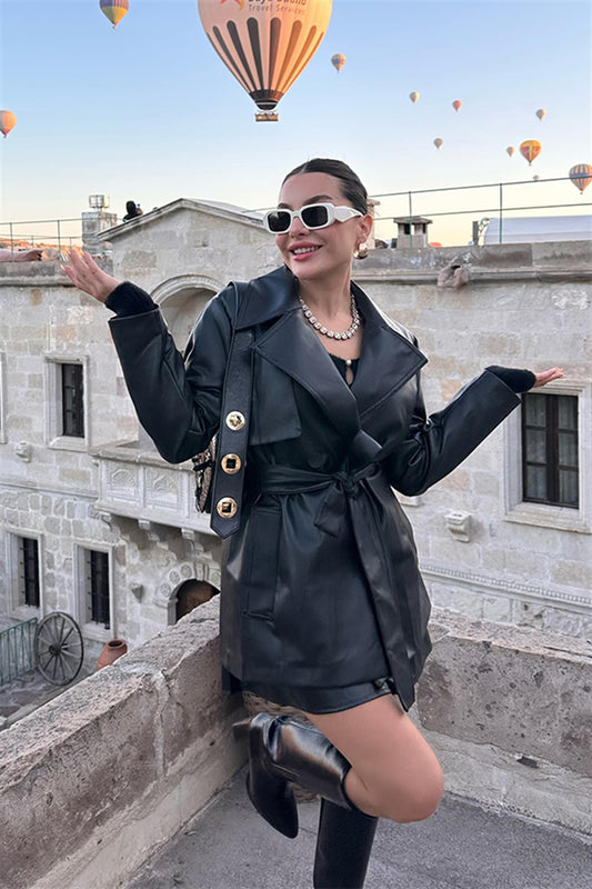 Lizzie Kemerli Siyah Deri Trenç