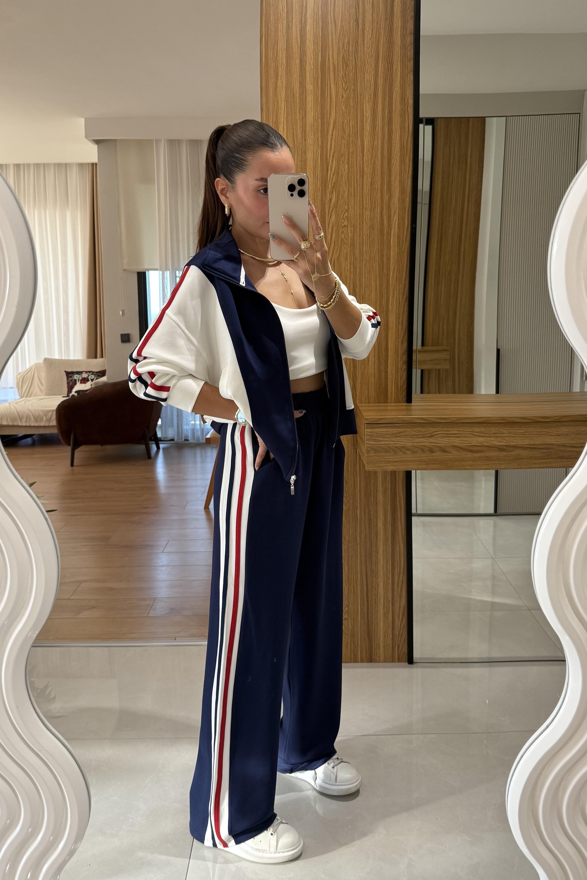 Mellow Lacivert Kenarları Şeritli Eşofman Takımı