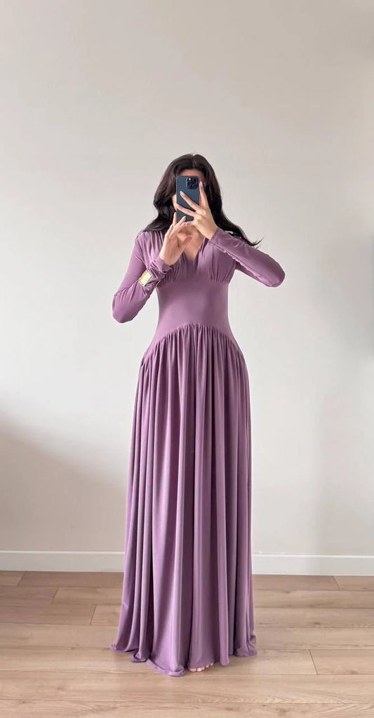 V Yaka Eteği Büzgülü Dökümlü Maxi Elbise