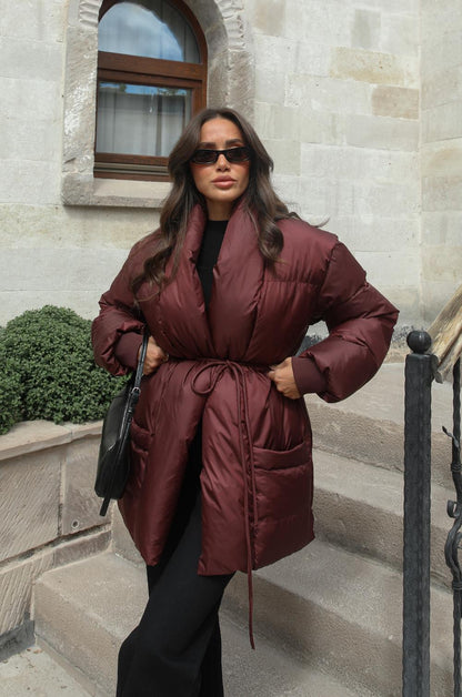 MÜRDÜM ÖNÜ BAĞLAMA DETAYLI ŞIŞME MONT