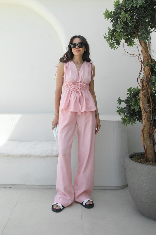 PEMBE LASTIK DETAYLI BLUZ PANTOLON TAKIM